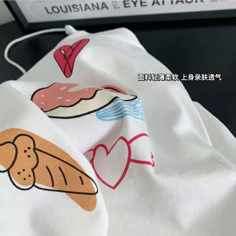 Hot girl sexy in vest trắng với miếng đệm ngực cô gái ống trên cùng áo tăng mùa hè Áo hai dây ngọt ngào dễ thương