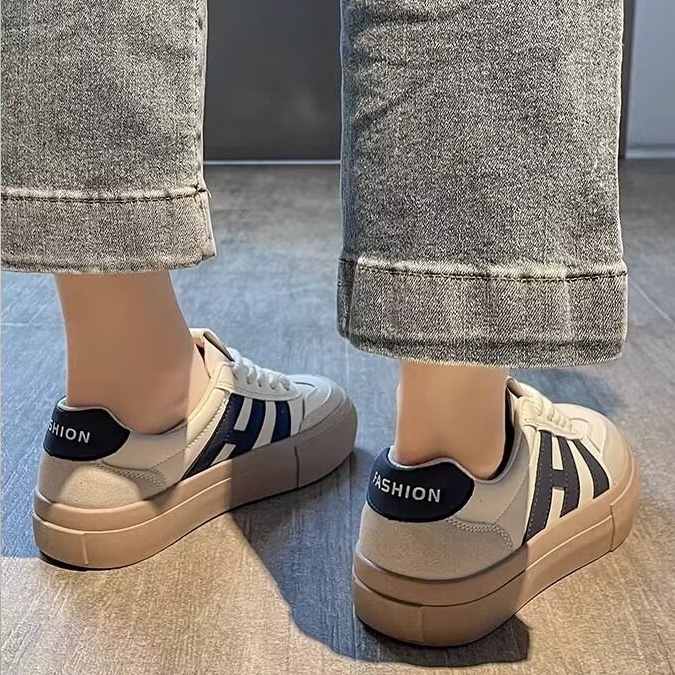 Giày Thể Thao Da PU Mũi Tròn Thắt Dây Chéo Phong Cách Hàn Quốc Cho Nữ