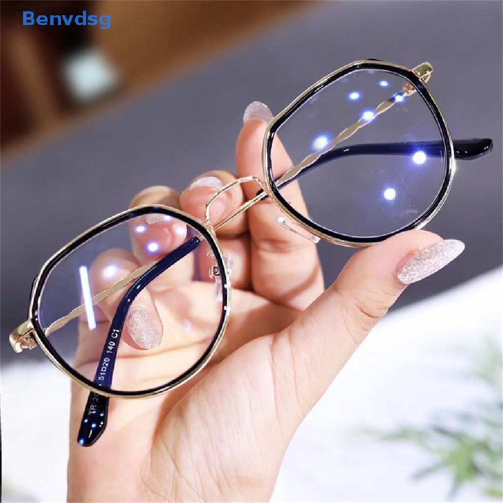Benvdsg > Kính Mát Thời Trang Chống Ánh Sáng Xanh Trong Suốt Phong Cách RETRO
