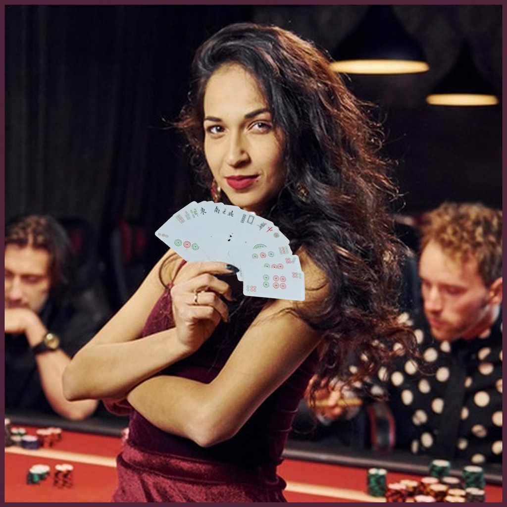 Bộ Bài Mạt Chược 2023 Bằng Sứ Màu Trắng Xanh Kiểu Trung Hoa Cổ Điển