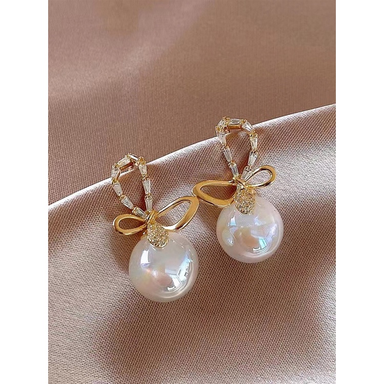 Khuyên Tai Nữ Hình Giọt Nước Thời Trang