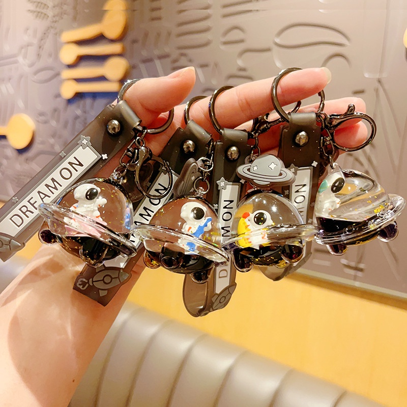 Móc Khóa Hình UFO Phi Hành Gia Hoạt Hình Màu Vàng Đen