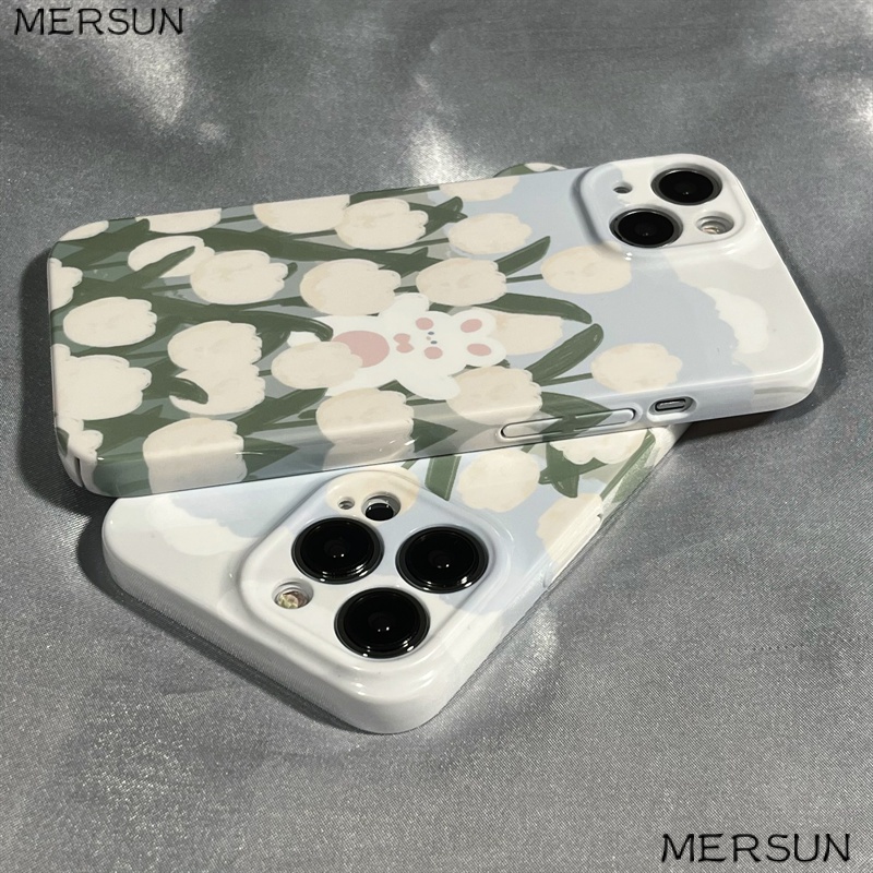 Ốp Điện Thoại Cứng Họa Tiết Thỏ Và Hoa Tulip Dễ Thương Cho iPhone14 / 1311 8x 12 / 7 / IN20
