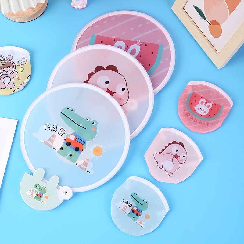 Quạt Xếp Mini Bằng Vải Họa Tiết Hoạt Hình Xinh Xắn Dành Cho Bé