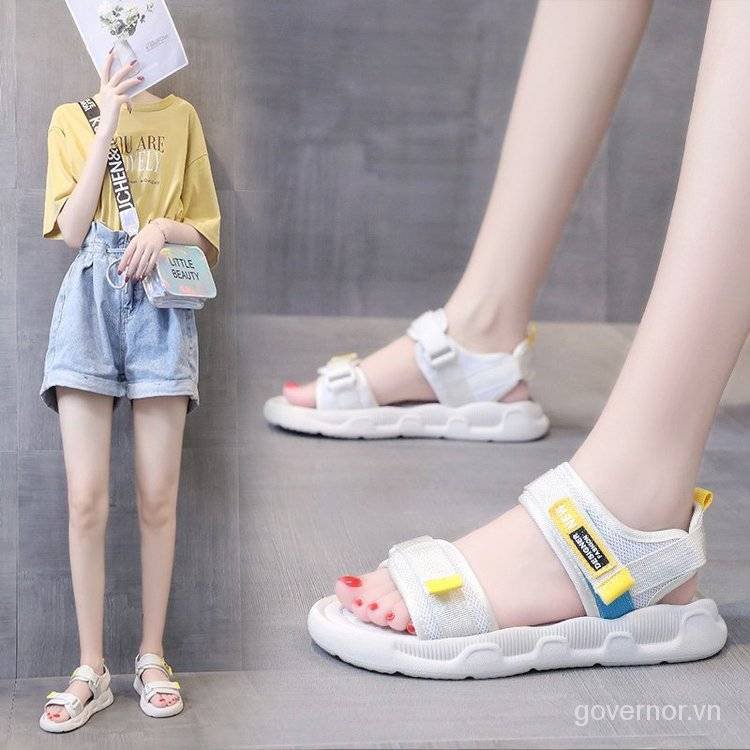 Giày Sandal Thể Thao 13-12 Tuổi Đế Dày Chống Trượt Thời Trang Dành Cho Nữ
