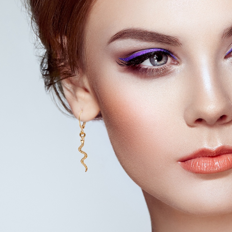 Set 5 Đôi Bông Tai Dạng Vòng Gắn Hình Bướm Và Ngọc Trai Thời Trang Cho Nữ