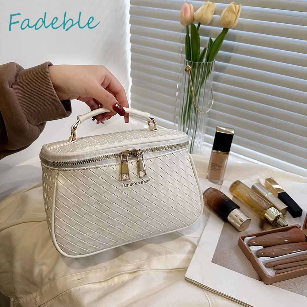 Túi Đựng Mỹ Phẩm Da PU Sức Chứa Lớn Tiện Dụng Cho Nữ