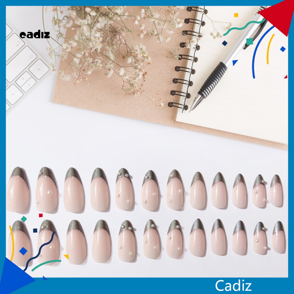 1 Bộ Móng Tay Giả Bằng Nhựa Siêu Mỏng Đính Ngọc Trai Nhân Tạo Che Phủ Toàn Diện Tháo Rời Được