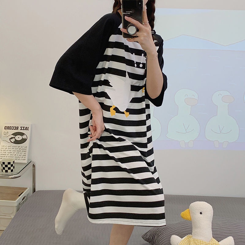 Đồ ngủ Tay Ngắn Họa Tiết Kẻ Sọc Dễ Thương Thời Trang Mùa Hè Cho Nữ