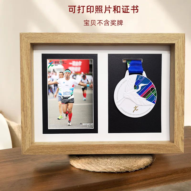 Khung Trưng Bày Huy Hiệu Huy Hiệu Huy Hiệu Huy Hiệu Treo Tường
