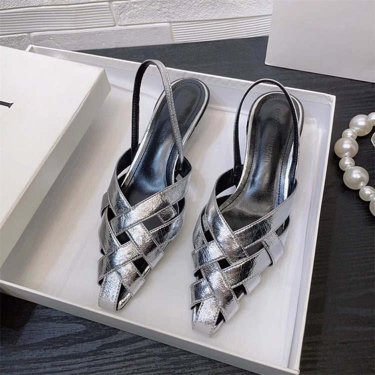 Giày Cao Gót 3-5cm Mũi Nhọn Xinh Xắn Dành Cho Nữ