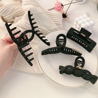 Kẹp Tóc Hình Cá Mập Màu Đen Phong Cách Hàn Quốc