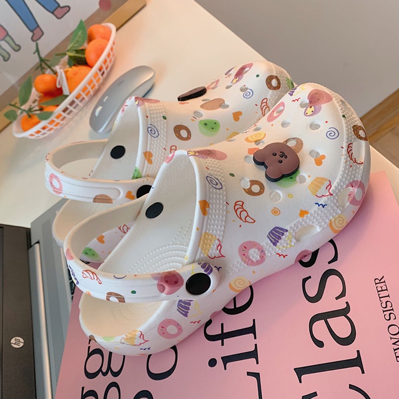 One more shoes⭐Xăng đan Đế Dày Họa Tiết Hoạt Hình Xinh Xắn Dành Cho Nữ