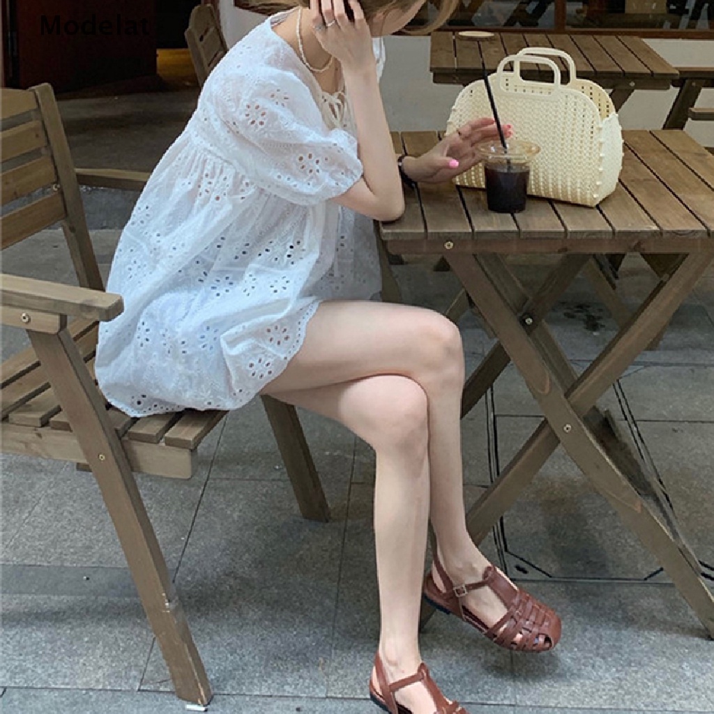 Đầm Mini Màu Trơn Dáng Rộng Cổ Chữ V Tay Phồng Phối Ren Lỗ Thoáng Khí Thời Trang Mùa Hè Cho Nữ