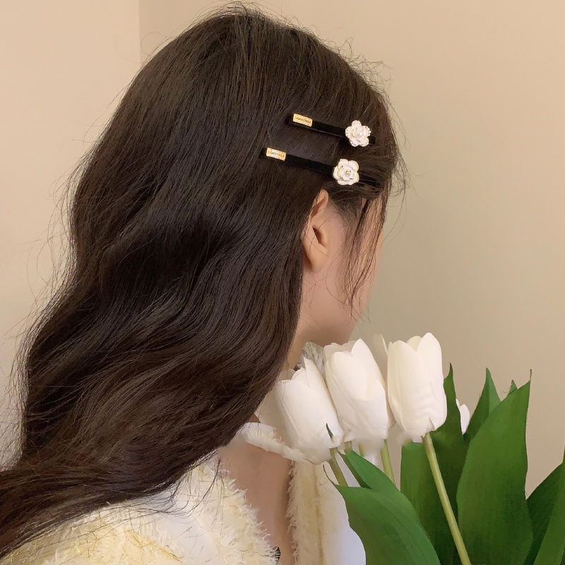 Kẹp Tóc Hình Hoa Trà Đính Ngọc Trai Thời Trang Sang Trọng Cho Nữ