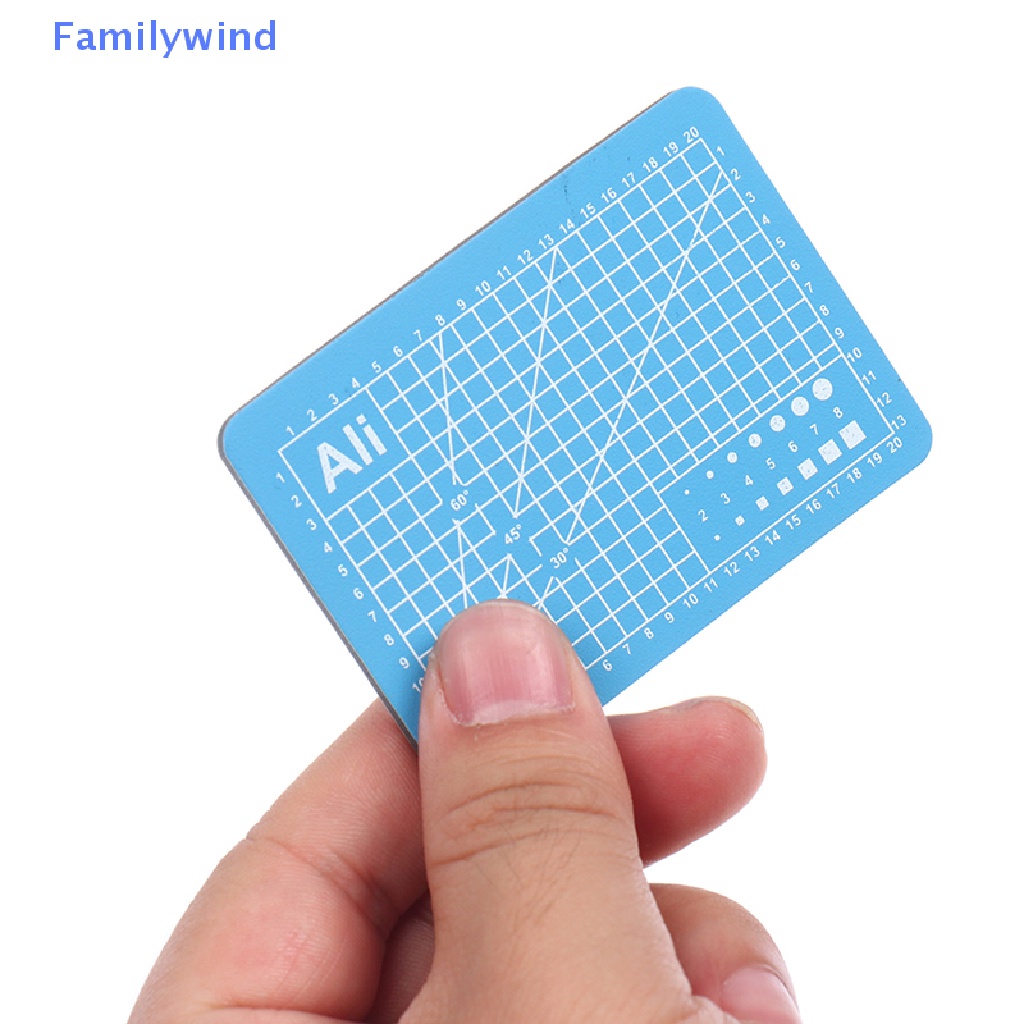 Bộ Thảm / Giá Đỡ Bút Chì / Thước Kẻ Dành Cho Nhà Búp Bê 1: 12