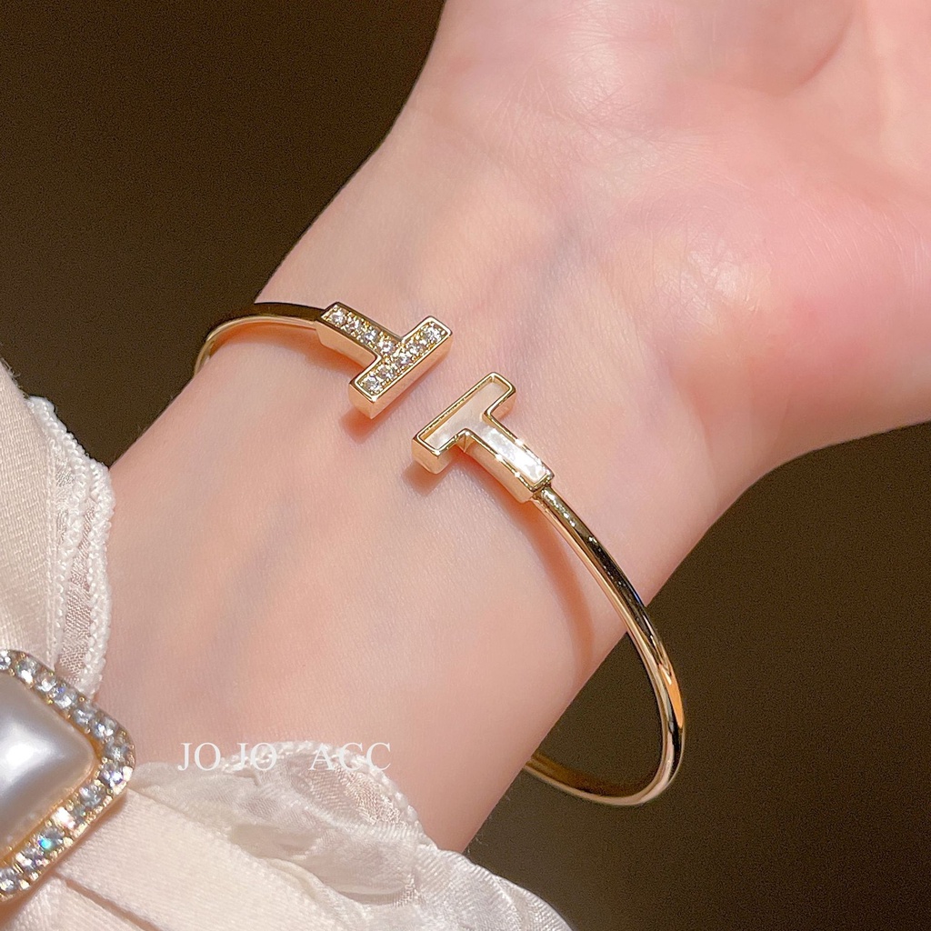 Vòng Tay Vỏ Sò Chữ T Đính Đá Zircon Tự Nhiên Ngọt Ngào