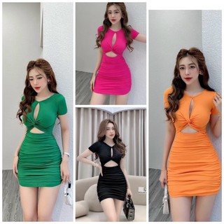 Đầm body thun nhún thân xoắn ngực . Có sẵn