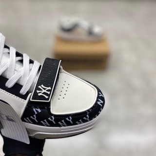 [ROOM95] Giày thể thao sneaker (MLB_50) Mid Classic Monogram NY đen