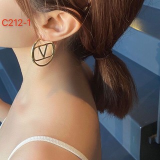 Bông tai bằng thép titan in chữ valentino đơn giản tinh tế thời trang cho nữ