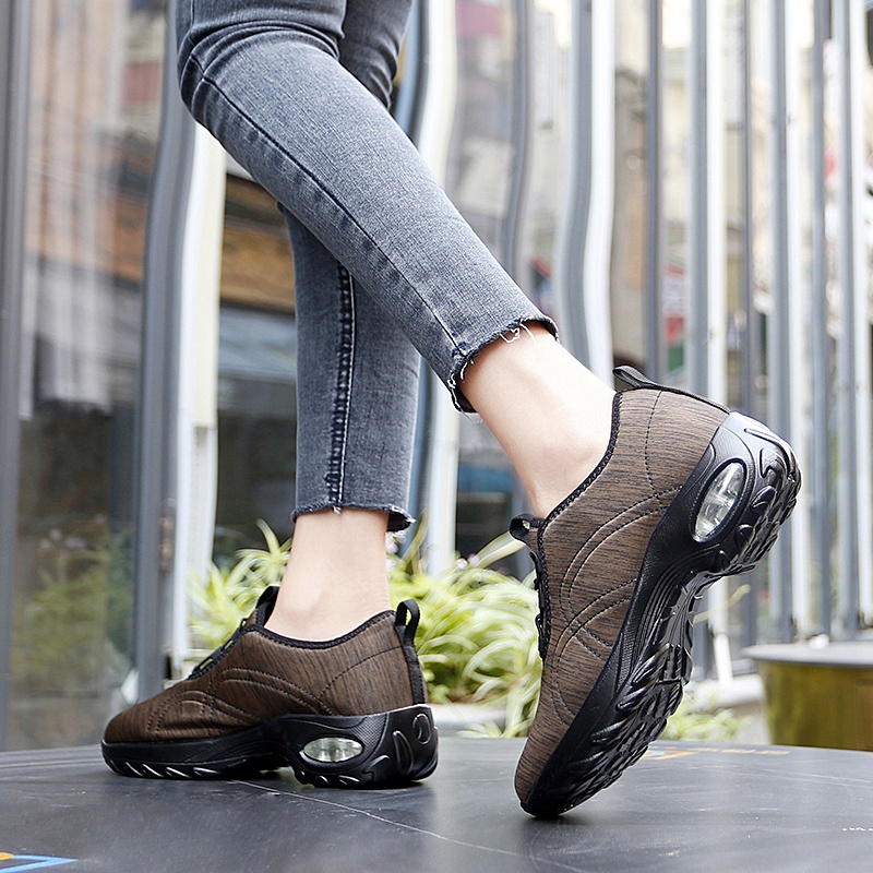 Giày Thể Thao Thời Trang Thoải Mái Dành Cho Nữ / Size 35-43