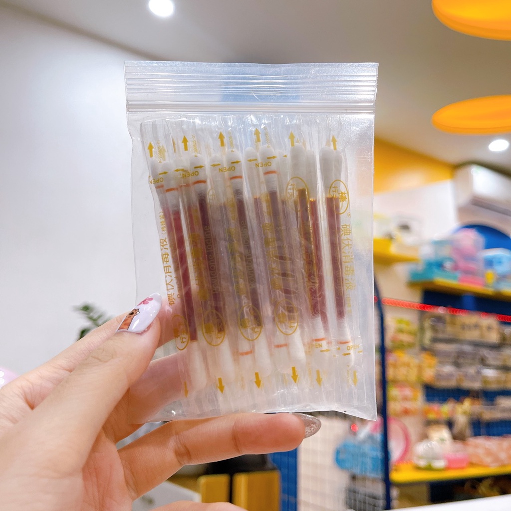 Bông sát trùng vết thương ngăn nhiễm khuẩn cho thú nhỏ