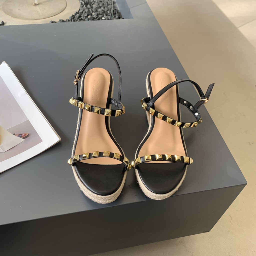 Dép sandan xuồng nữ đính đinh tán hàng fullbox đế cao 9cm SDX01 ANN_Official