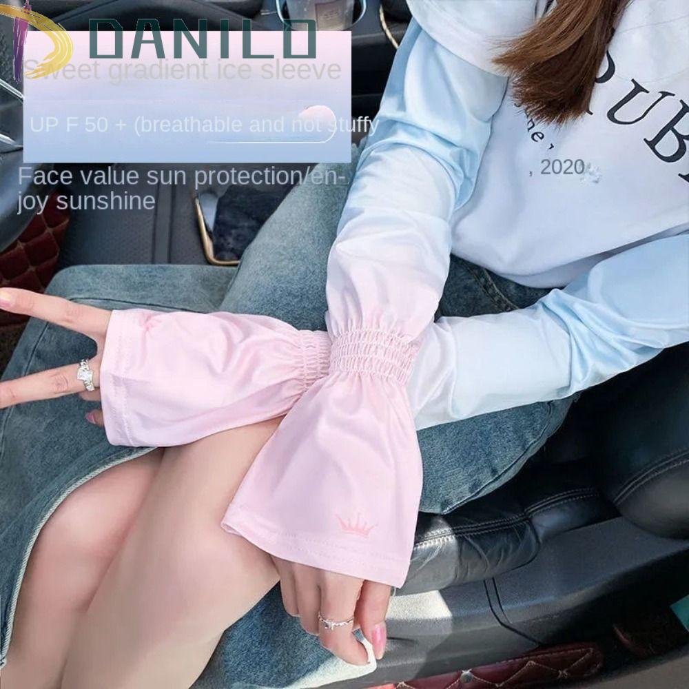 Găng Cánh Tay Chống Nắng Bằng Lụa Lạnh Co Giãn Thoáng Khí Hình Vương Miện Danielo