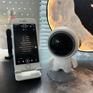 Loa bluetooth 5.0 mini hình phi hành gia dễ thương