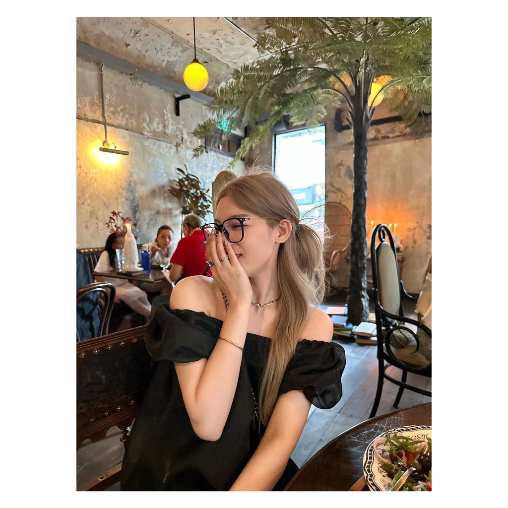 [Hàng Có Sẵn] Áo Thun Nữ Lệch Vai Phong Cách Hàn Quốc Mới 2023