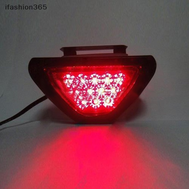Đèn Led Tam Giác 12 Bóng ifashion365 12V F1 Gắn Đuôi Xe Hơi Phong Cách Thể Thao