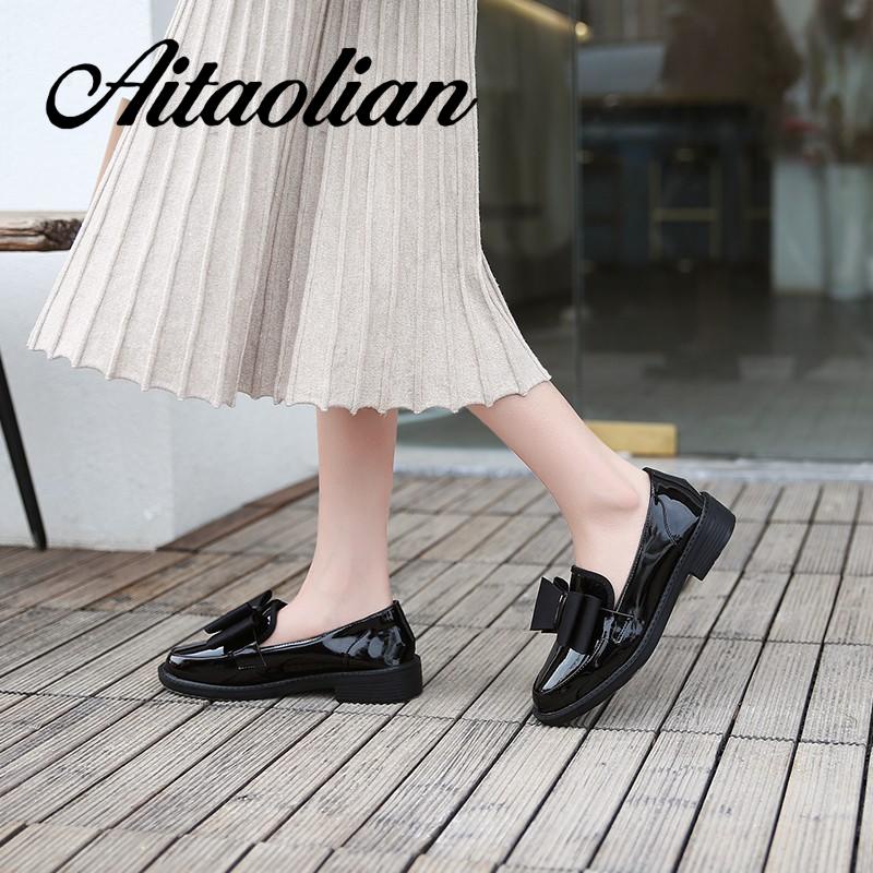 Giày Lười Da Bóng Gót Cao Vừa Màu Trơn Đơn Giản Phong Cách retro Cho Nữ