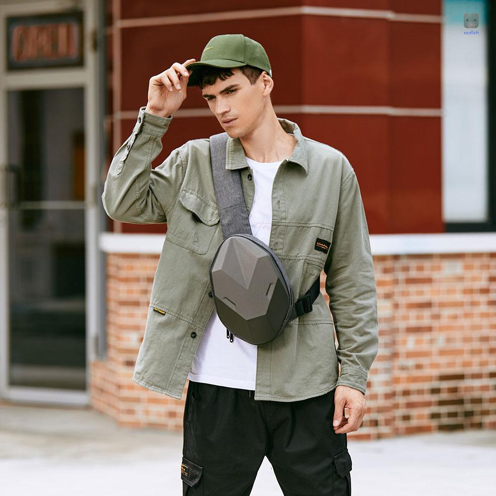 Túi Đeo Chéo Chống Thấm Nước Có Cổng Sạc USB