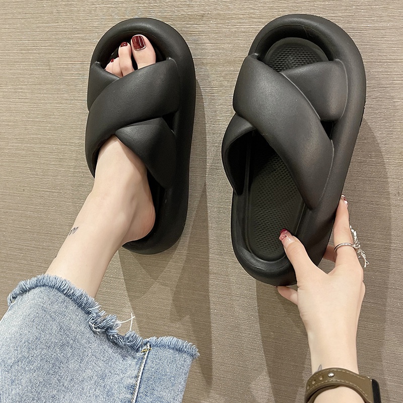 Nữ Dép Bánh Mì Dép Đi Trong Nhà Đế Mềm Quai Chéo Thời Trang Cho Nữ AE560