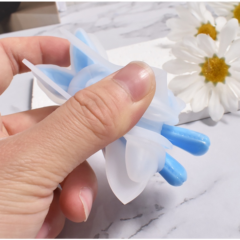 Khuôn Silicon hình thỏ đúc bằng keo Epoxy, Thạch cao cho hình Thỏ nằm kèm móc khóa