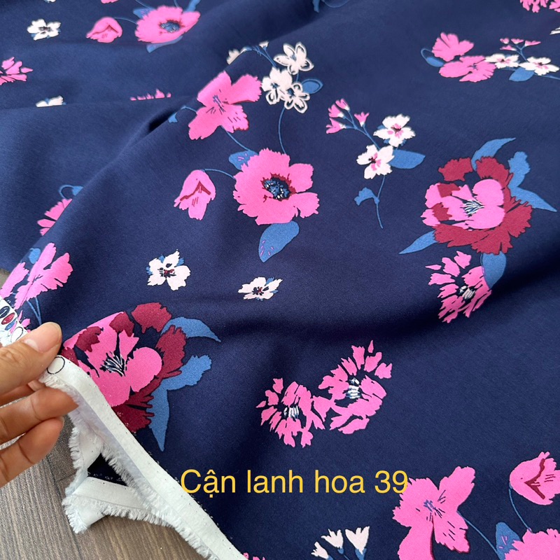 Vải lanh xuất khẩu hoa số 39- đẹp nhất- mát nhất- không nhăn- may váy bộ mùa hè cho mẹ