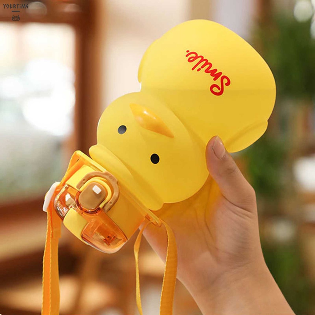 Bình Nước Thể Thao 650ml Hình Vịt Dễ Thương