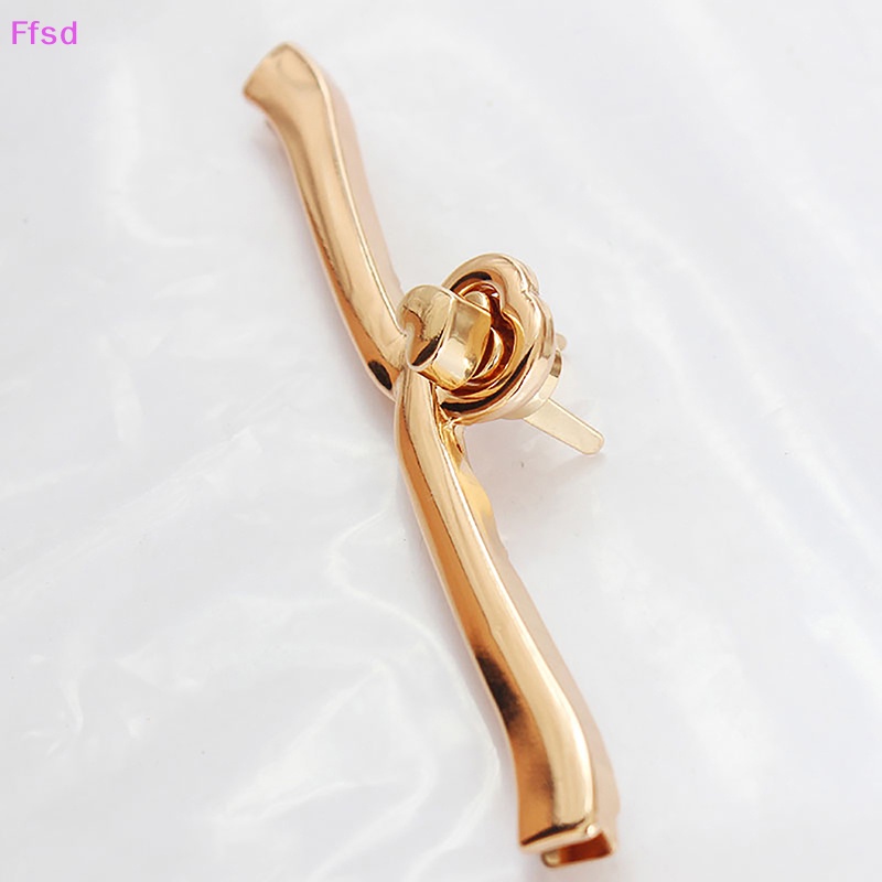 {Ffsd} Túi Dệt Cứng Hình Trái Tim Có Khóa Xoay DIY Siêu Bền * Bán Chạy