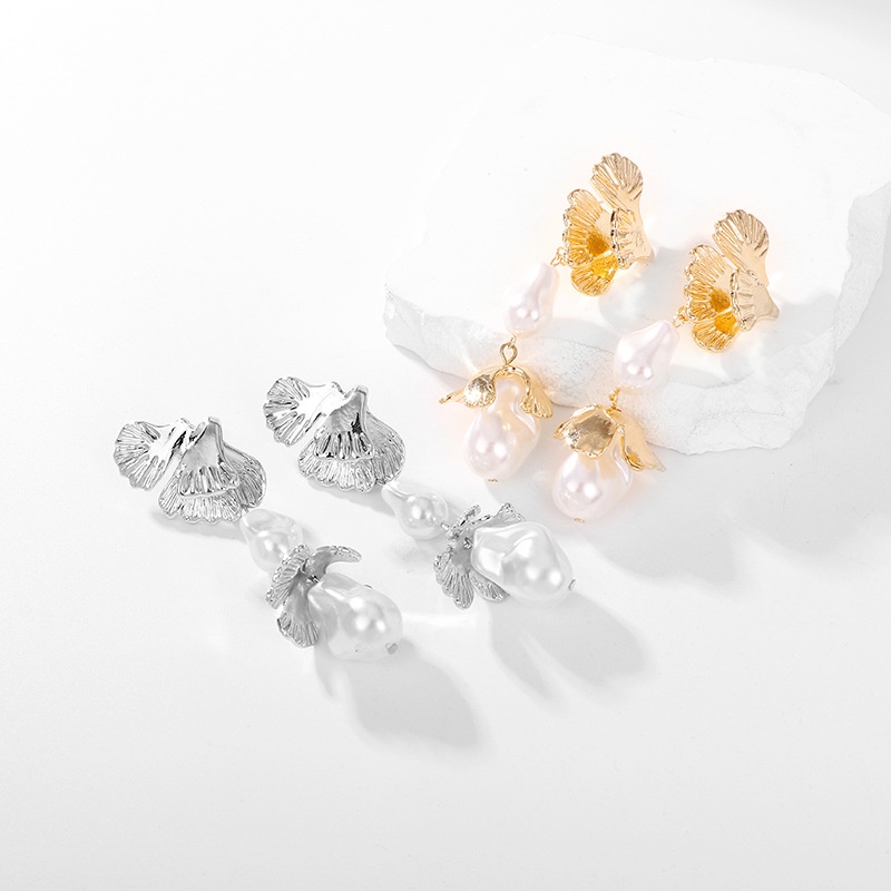 Đôi Khuyên Tai HìNh Hoa ĐíNh Kim Cương Giả ThờI Trang Cho Nữ