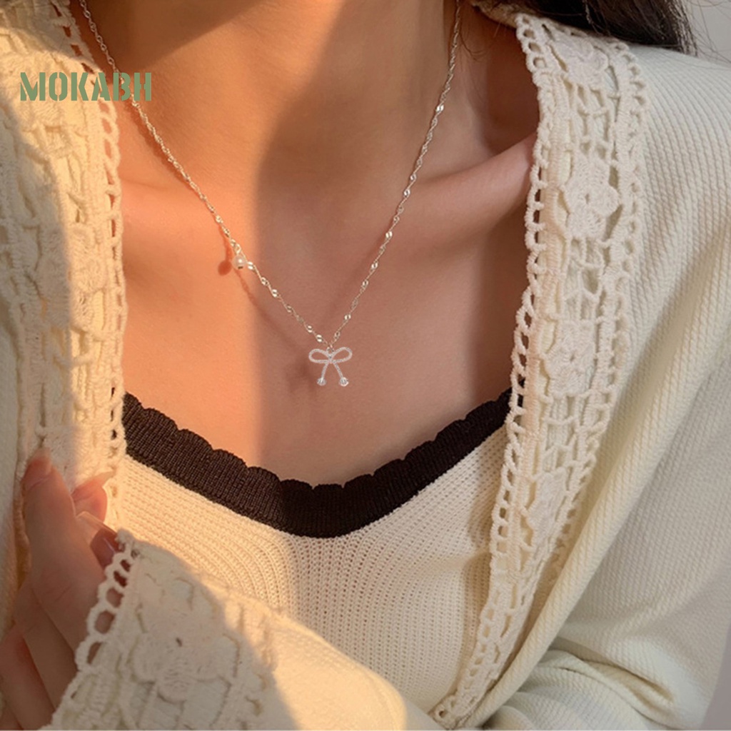 [Mok Abh] Vòng Cổ Choker Họa Tiết Hình Con Bướm Rỗng Đính Ngọc Trai Giả Không Phai Màu