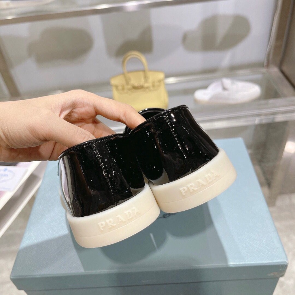 Dép Da Prada Thời Trang Mùa Hè 2023 Cho Nữ