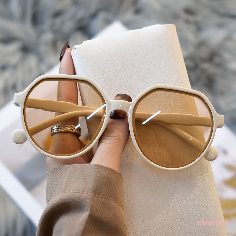 Kính Mát Gọng Nhỏ Màu Nâu Phong Cách Retro Thời Trang Cho Nữ
