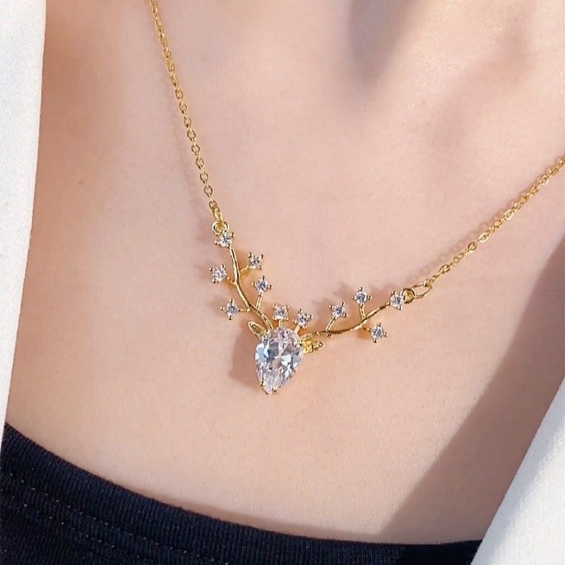 Vòng cổ Mặt Hươu Cao Cấp Thời Trang