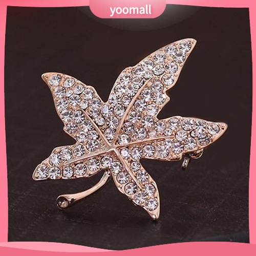 Ghim Cài Áo Hình Lá Phong Đính Đá Thời Trang