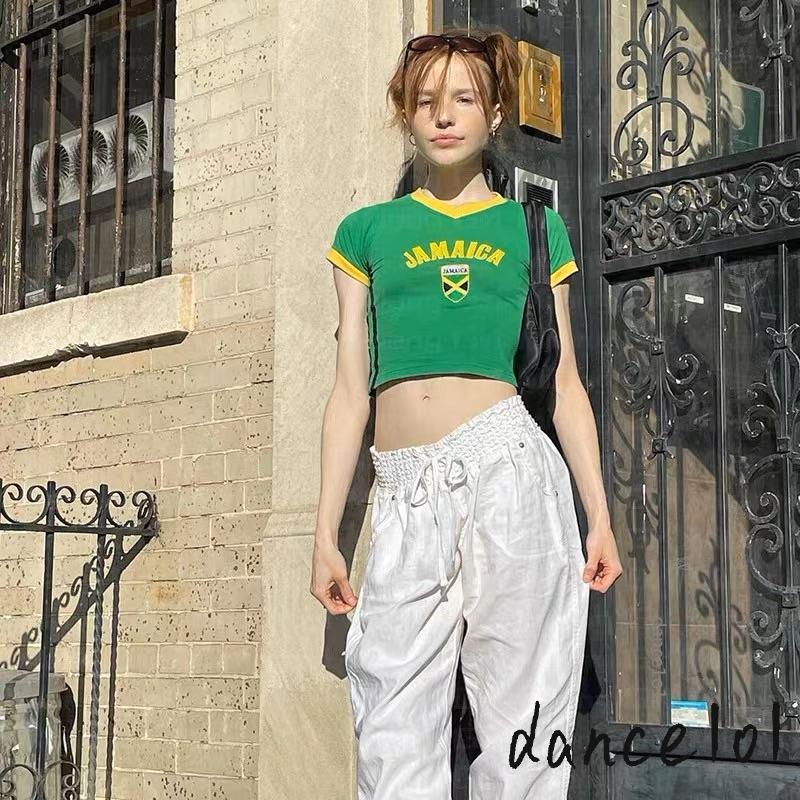 Áo Thun Nữ Tay Ngắn dance1o1 In Chữ