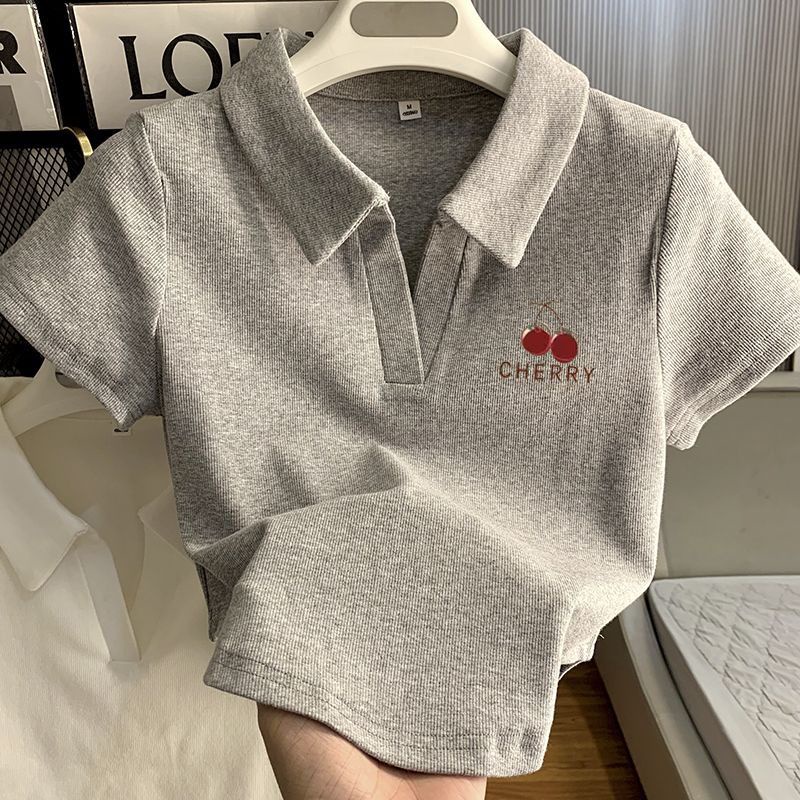 Nữ ngắn tay t-shirt 2023 mùa hè tinh khiết cotton polo cổ phong cách ngắn độc đáo nhỏ cay cô gái top ins
