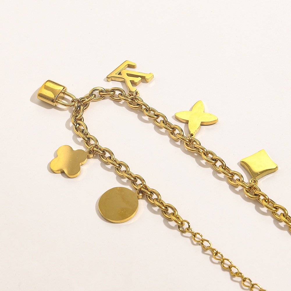 Vòng Tay louis vuitton Bằng Thép Titan Khắc Chữ lv monogram