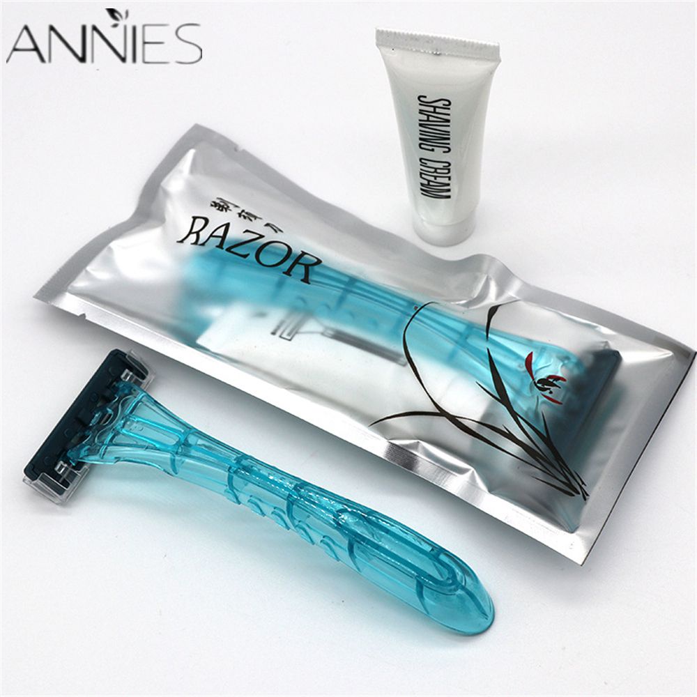 Dao cạo dùng một lần với kem cạo râu dưỡng ẩm travel-friendly disposable razor shower kit