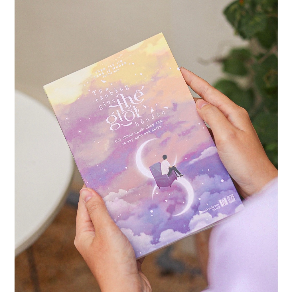 Sách Tự cân bằng giữa thế giới hỗn độn - Bản Quyền