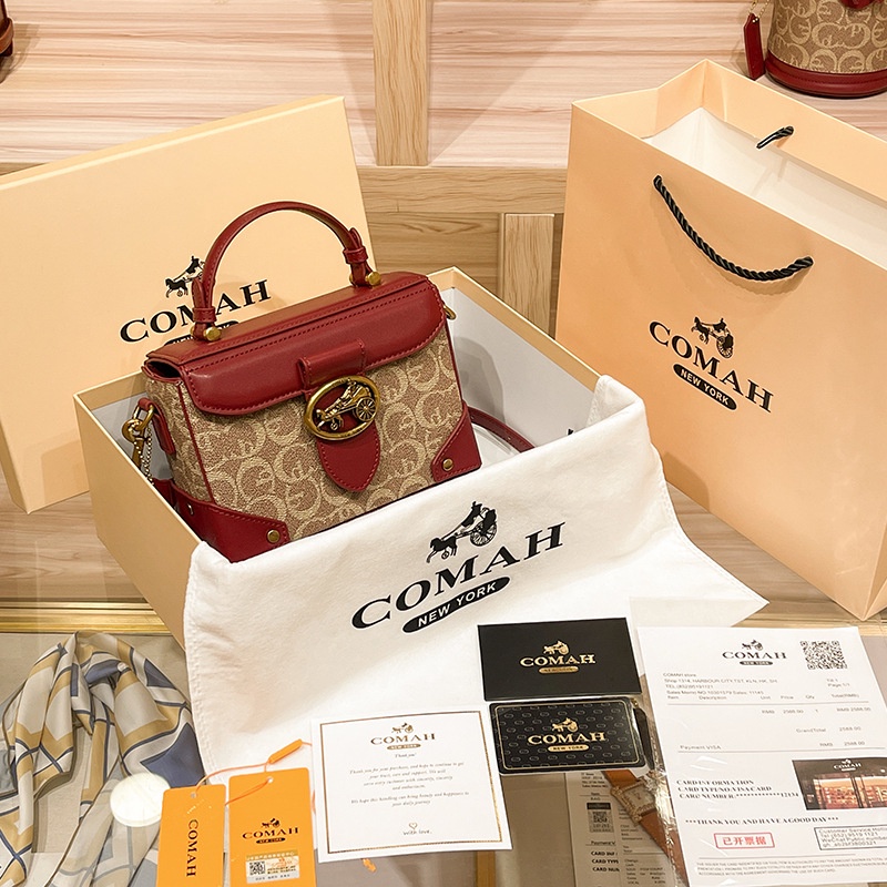 Túi Hộp Đeo Vai Famy Thời Trang Mới 2023